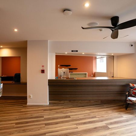 Haka House Auckland City Екстериор снимка